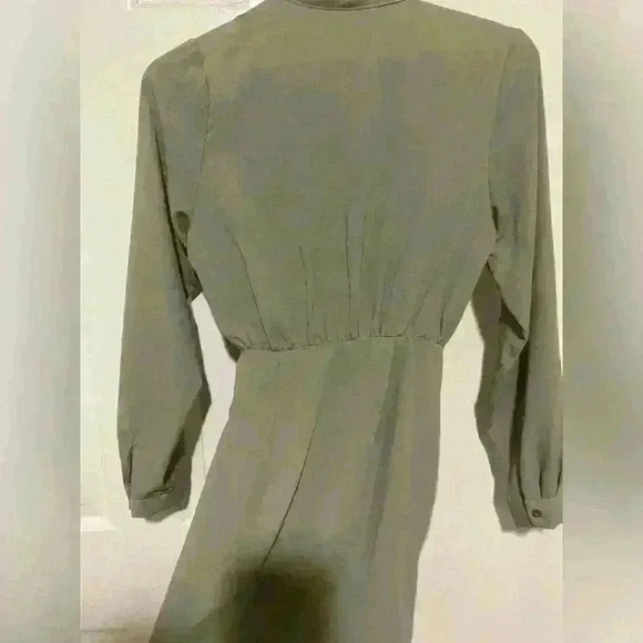 ASOS DESIGN collared wrap mini dress in khaki US 2 - Picture 2 of 8